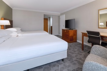 Delta Hotels By Marriott Heathrow Windsor