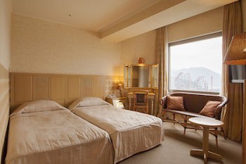 Highland Resort Hotel & Spa