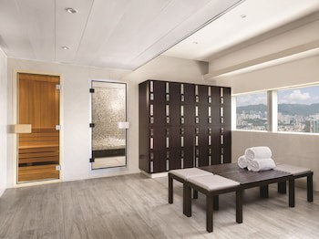 Cordis, Hong Kong