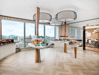 Cordis, Hong Kong