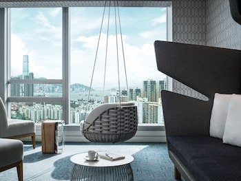 Cordis, Hong Kong