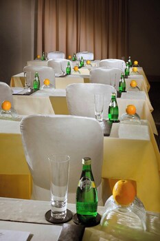Courtyard By Marriott Kuwait City