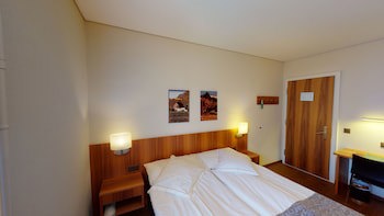 Hotel Ambassador Brig