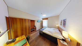 Hotel Ambassador Brig