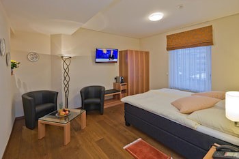 Hotel Ambassador Brig