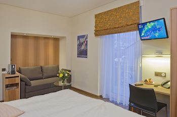 Hotel Ambassador Brig