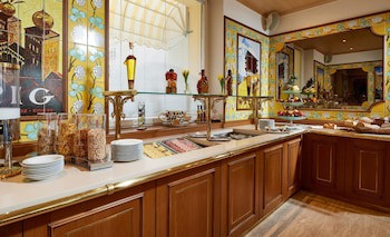 Hotel Ambassador Brig