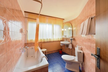 Schlosshotel - Self Check-In Hotel Am Schlosspark