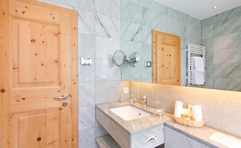 Edelweiss Swiss Quality Hotel