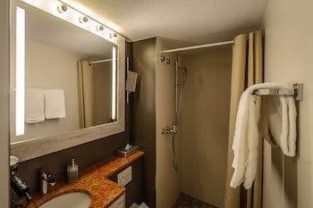 Alexander Guesthouse