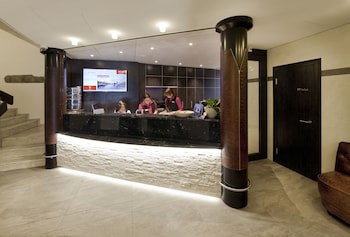 Alexander Guesthouse