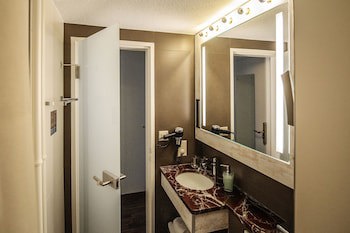 Alexander Guesthouse