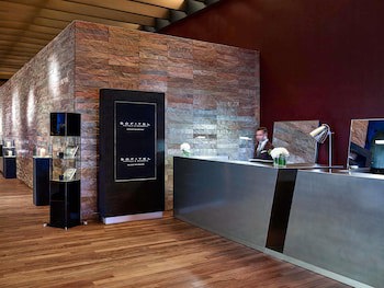 Sofitel Munich Bayerpost fotoğrafı