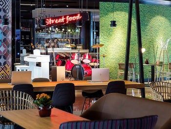 Novotel Barcelona Cornella