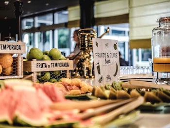 Novotel Barcelona Cornella