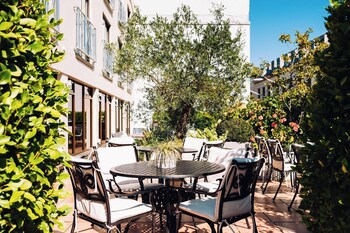 The Club Hotel And Spa