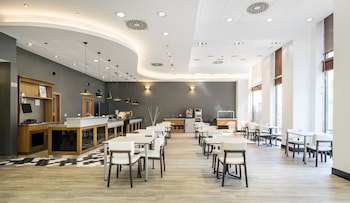 Hotel Ilunion Valencia 3