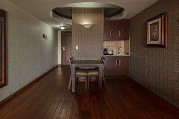 Hotel Plaza San Martin