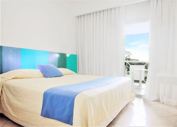 Viva Tangerine By Wyndham, A Trademark All Inclusive