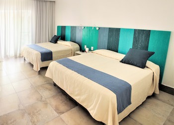 Viva Tangerine By Wyndham, A Trademark All Inclusive