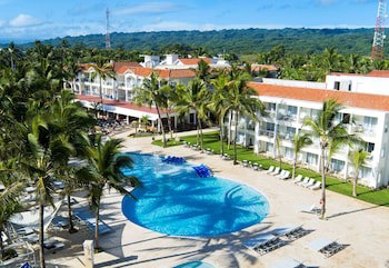 Viva Tangerine By Wyndham, A Trademark All Inclusive