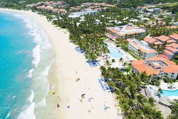 Viva Tangerine By Wyndham, A Trademark All Inclusive