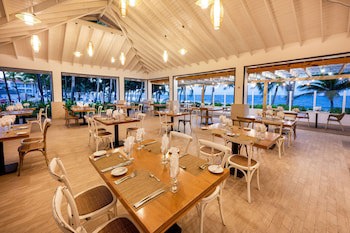 Viva Tangerine By Wyndham, A Trademark All Inclusive