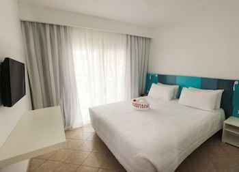 Viva Tangerine By Wyndham, A Trademark All Inclusive