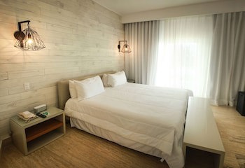 Viva Tangerine By Wyndham, A Trademark All Inclusive