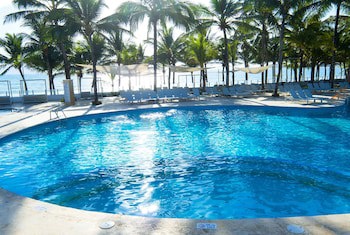 Viva Tangerine By Wyndham, A Trademark All Inclusive