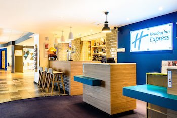 Holiday Inn Express Portsmouth - Gunwharf Quays, An Ihg Hotel