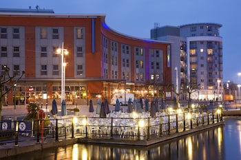 Holiday Inn Express Portsmouth - Gunwharf Quays, An Ihg Hotel