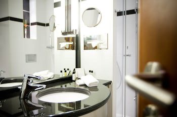 Crowne Plaza Brussels Airport, An Ihg Hotel