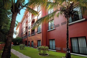 Courtyard By Marriott Santo Domingo