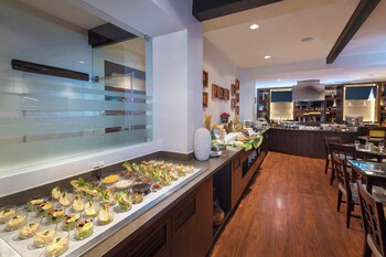 Courtyard By Marriott Santo Domingo