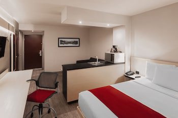 City Express By Marriott Leon