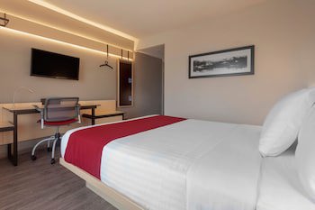 City Express By Marriott Leon