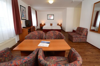 Apart-Hotel Sehnde fotoğrafı