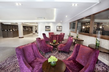 Academy Plaza Hotel
