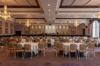 Clontarf Castle Hotel