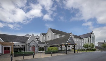 Temple Gate Hotel