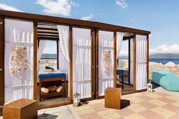Wyndham Loutraki Poseidon Resort