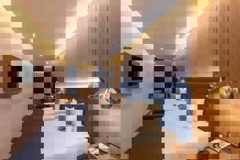 Nova Plaza Crystal Hotel & Spa