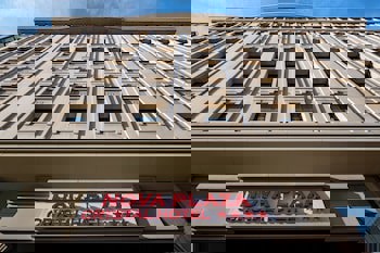 Nova Plaza Crystal Hotel & Spa