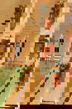 Nova Plaza Crystal Hotel & Spa