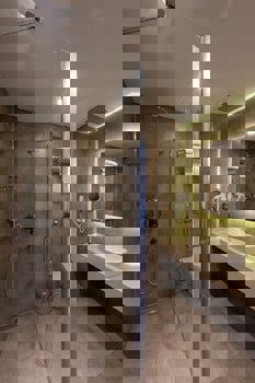 Nova Plaza Crystal Hotel & Spa