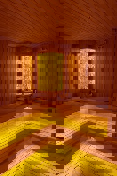 Nova Plaza Crystal Hotel & Spa