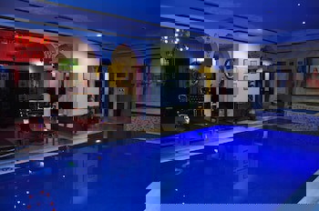 Nova Plaza Crystal Hotel & Spa