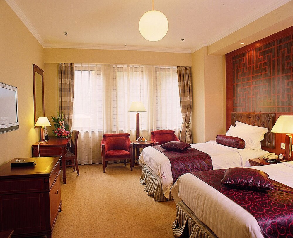 Jin Jiang Park Hotel