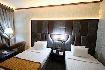 Knight Armour Hotel fotoğrafı